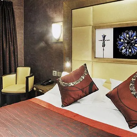 Des Champs-elysees Hotel Paříž