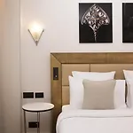 Des Champs-elysees Hotel