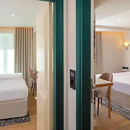 Hotell Des Champs-elysees Paris