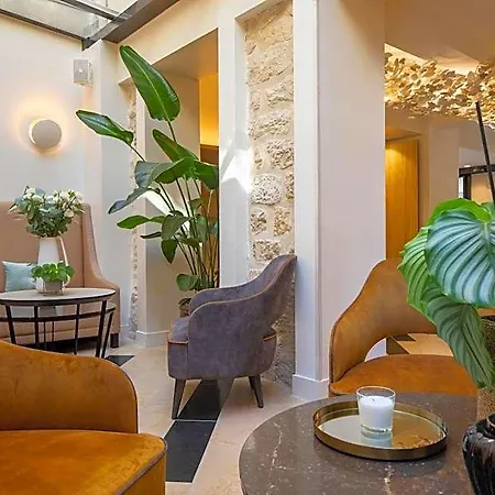Des Champs-elysees Hotell Paris