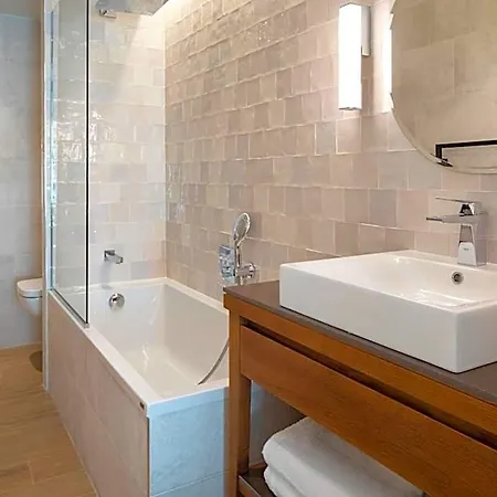 Des Champs-elysees Hotell Paris