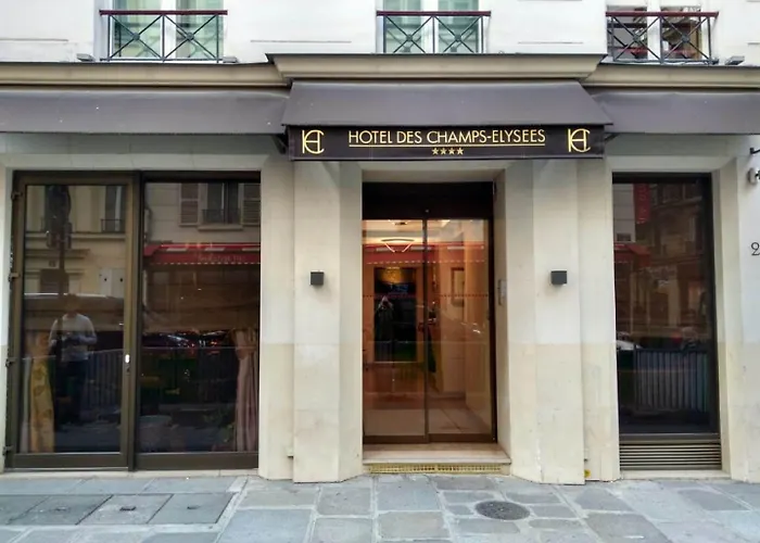 Des Champs-elysees 4* Paris