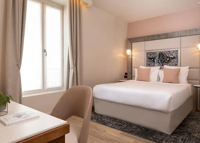 Hotel Des Champs-elysées París