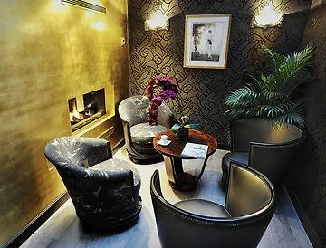 Des Champs-elysées 4* París